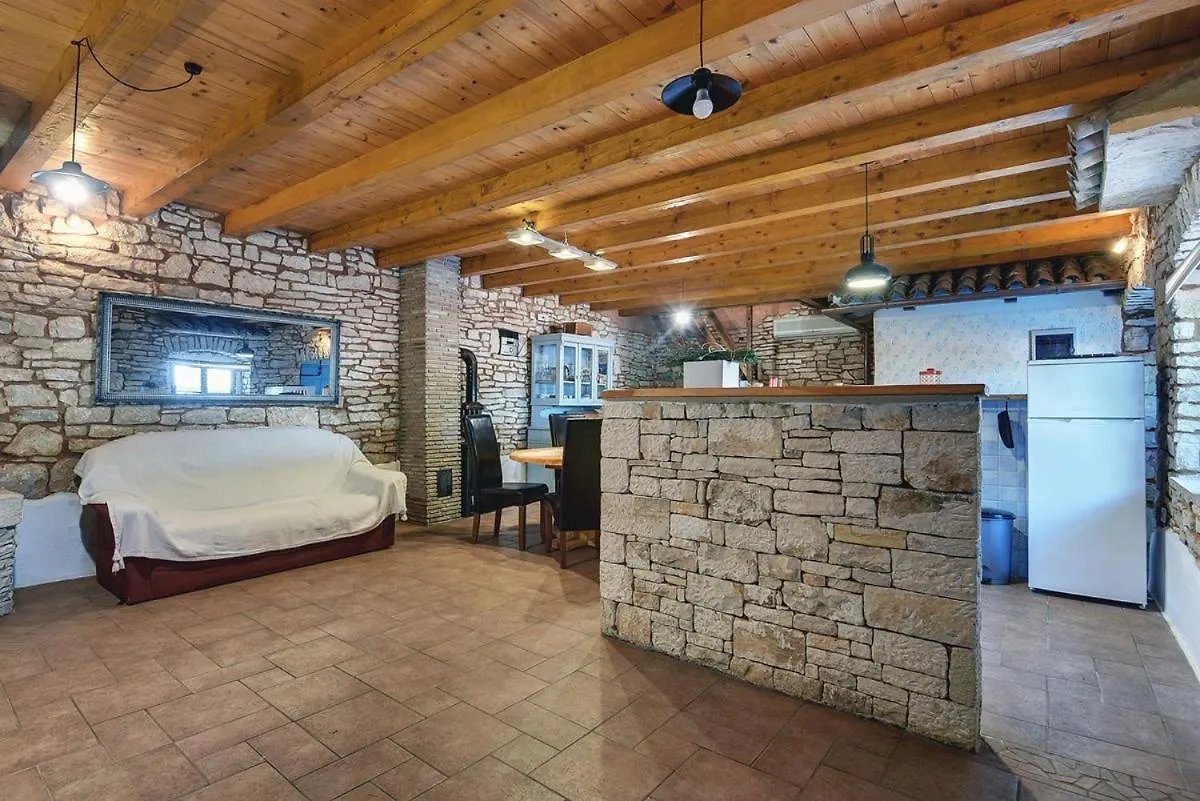 Villa Donatella Svetvincenat Croatia