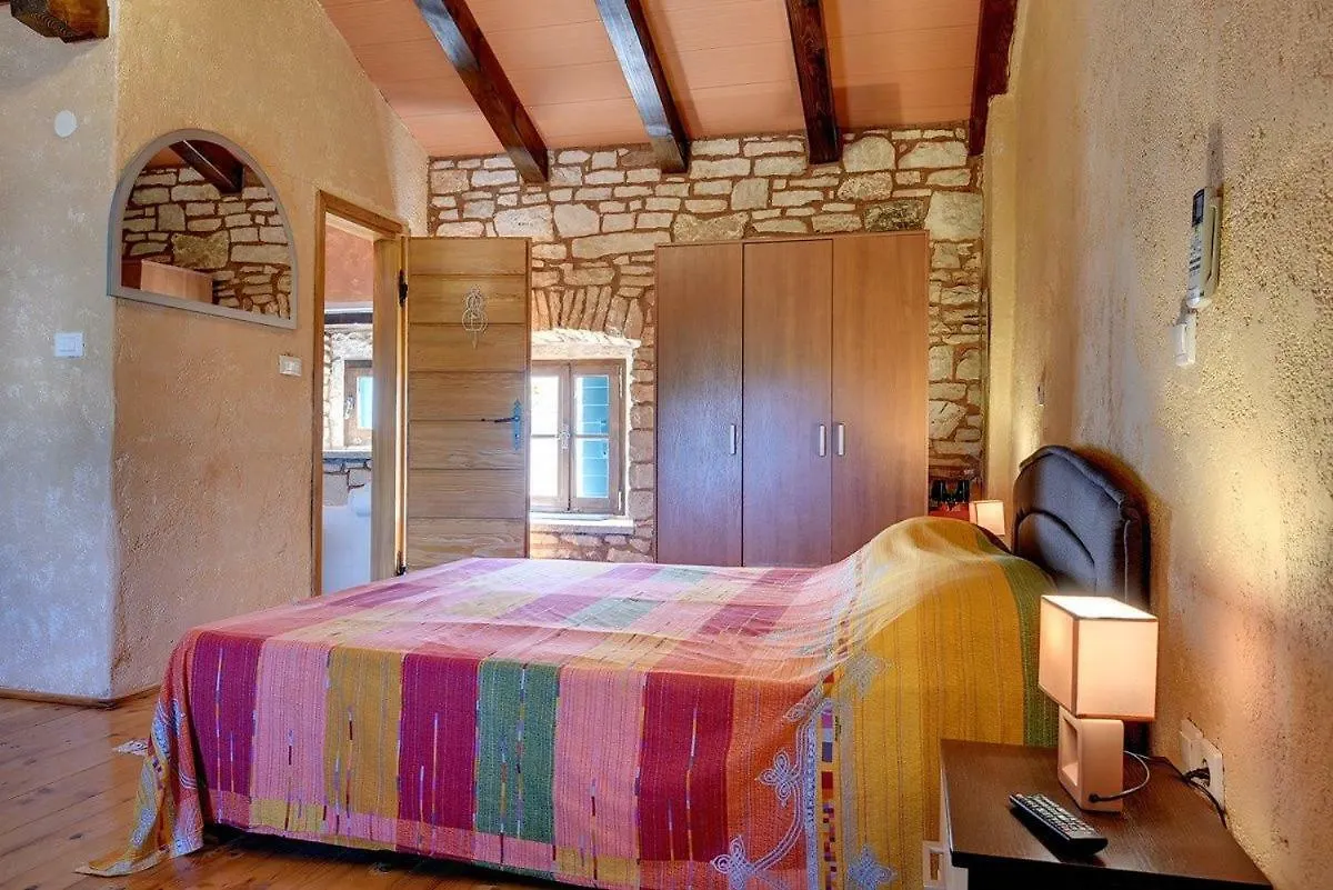 Villa Donatella Svetvincenat Croatia